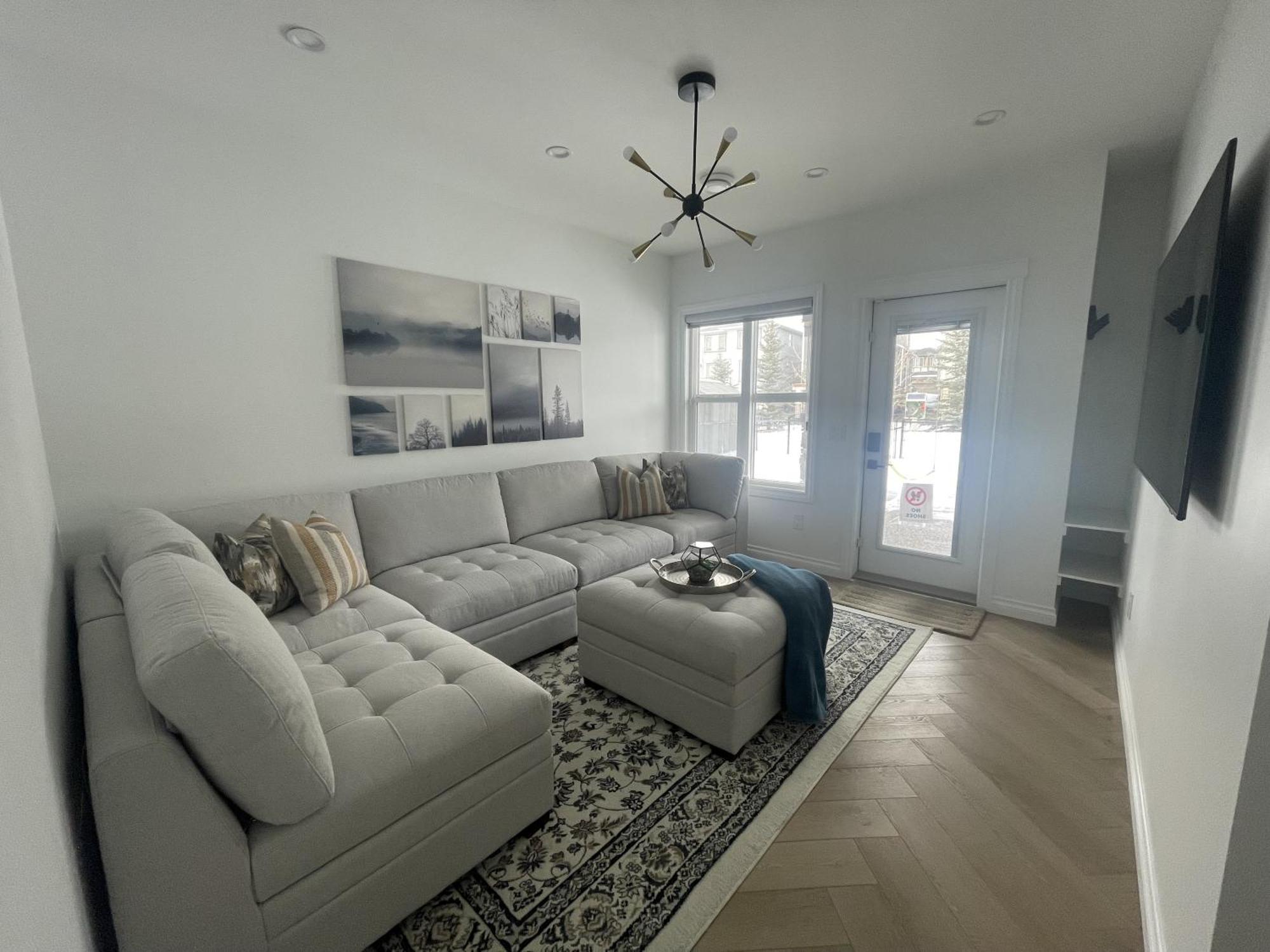 Holiday home Elite Guest Walkout Basement Retreat